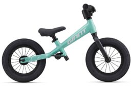 ジャイアント　プレプッシュバイク