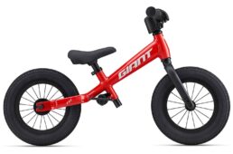 ジャイアント　プレプッシュバイク