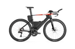 BMC スピードマシン 01 THREE