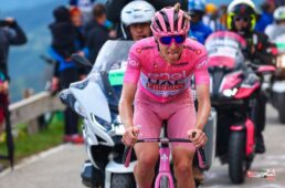 ジロ2024のポガチャル