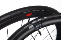 コンチネンタル　エアロトリプルワン