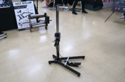 ミノウラのジャッキ式スタンド