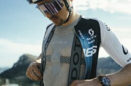 Q36.5プロサイクリングチーム　2025プロチームキット