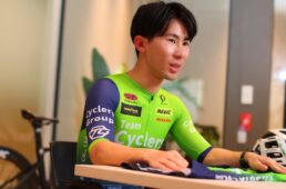 パールイズミ×チームサイクラーズスネル