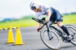 ジャイアントがトライアスロン・山岸穂高と機材サポート契約締結