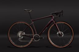 エンヴィ・モグ 2025新色