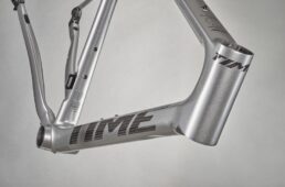 タイム・ADHX45　2025新色