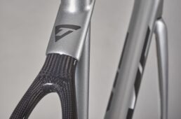 タイム・アルプデュエズ ディスク2025新色