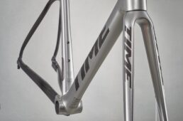 タイム・アルプデュエズ ディスク2025新色