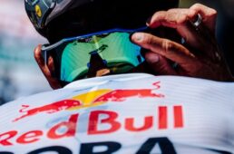 KOO HYPE ボーラ・ハンスグローエ