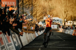 キャニオン　LINE友だち登録キャンペーン