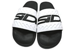 プールスライド