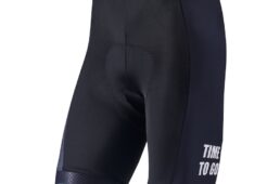 パールイズミ2025SSプリント ジャージ