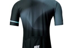 パールイズミ2025SSプリント ジャージ