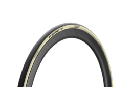 ピレリ・PゼロレースRS　クリンチャー