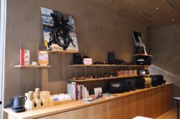 ブロンプトン東京の内観