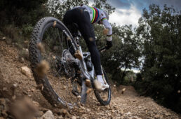 スペシャライズド・ロヴァールコントロール＆エアトラック