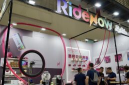 ライドナウブース