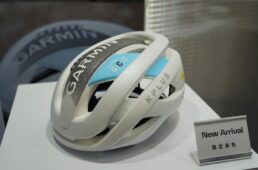 ケープラスのヘルメット