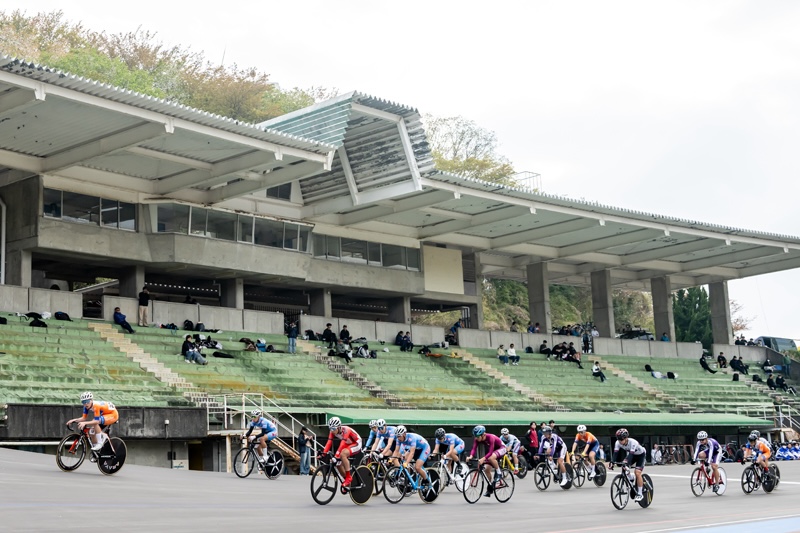 ポイントレース(クラス1+2、1 組目)