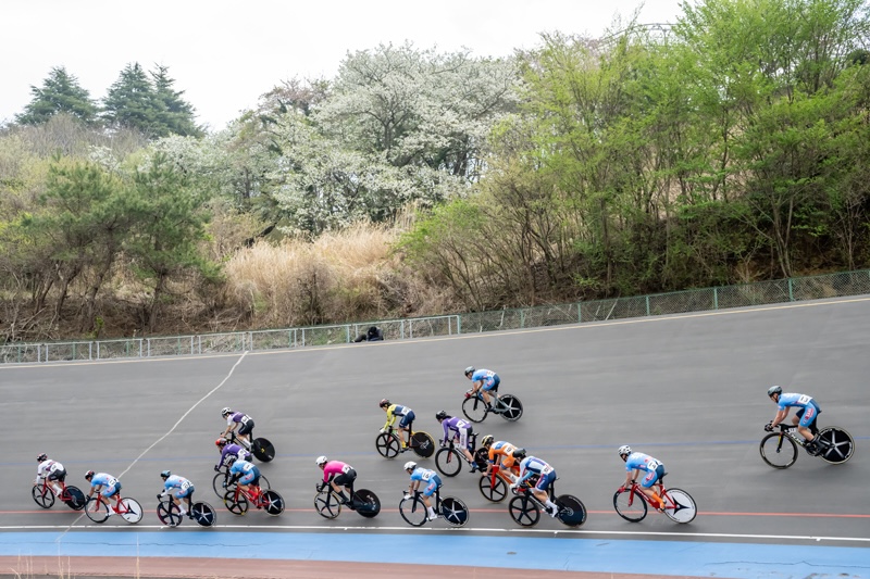 ポイントレース(クラス1+2、2組目)