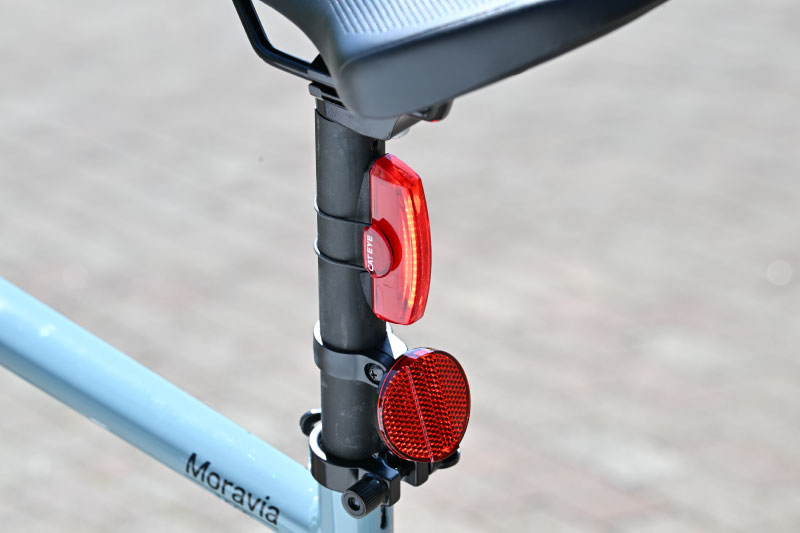 テールランプもできれば装備したい