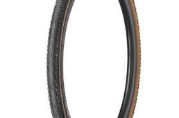 ジャイアント　グラベルバイク用タイヤ