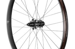 ジャイアント　オフロード・ホイールシステム