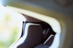 外側から見た「サイドホール」