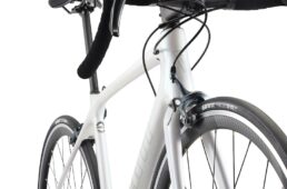 ジャイアント　リムブレーキ仕様のTCR