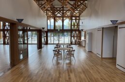 五日市ラウンジ