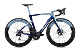 ピナレロ　ニュー ドグマF エディツィオーネ スペチアーレ