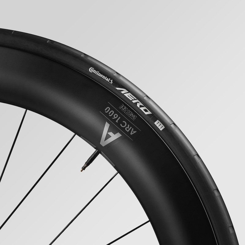 キャニオン　エアロード CF SLX SPEED エディション