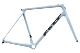 フェルト　弱虫ペダルサイクリングチーム