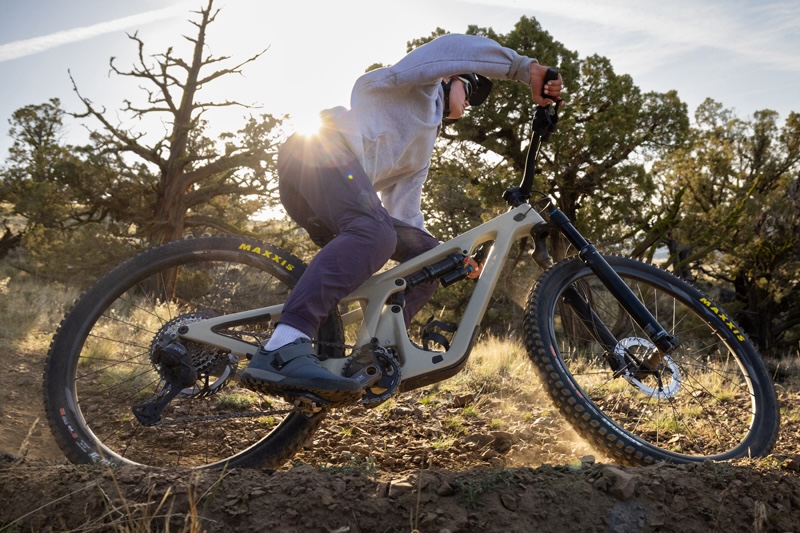 シマノMTBコンポ「DEORE XT」「DEORE」も電動ワイヤレスに