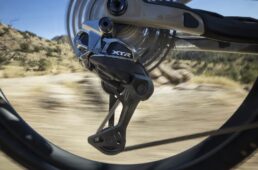 XTR M9200リヤディレーラー