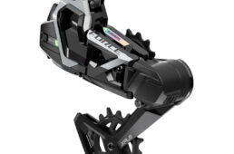 フォースXPLR AXSリヤディレーラー