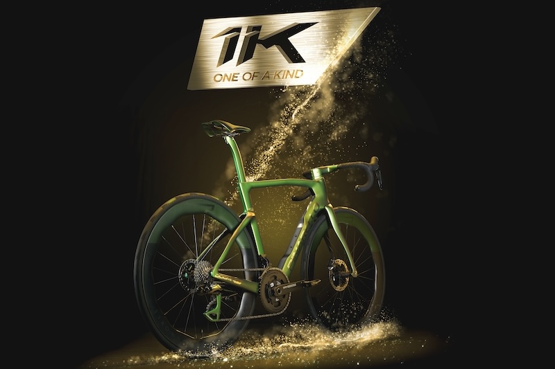 ピナレロ・ドグマ F Luxter Green 1K