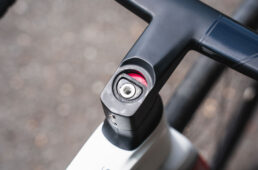 コルナゴ V5Rsのフォークコラム