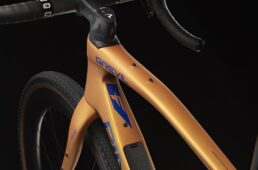 トップチューブまわり