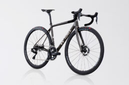 GIANT GAVIA FONDO AR2：エアボリュームと高いグリップを