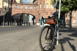 ドイツのグラベルコースを走る