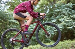 江里口副編集長