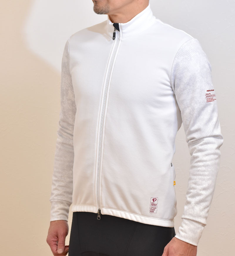 ロングスリーブジャージの一例