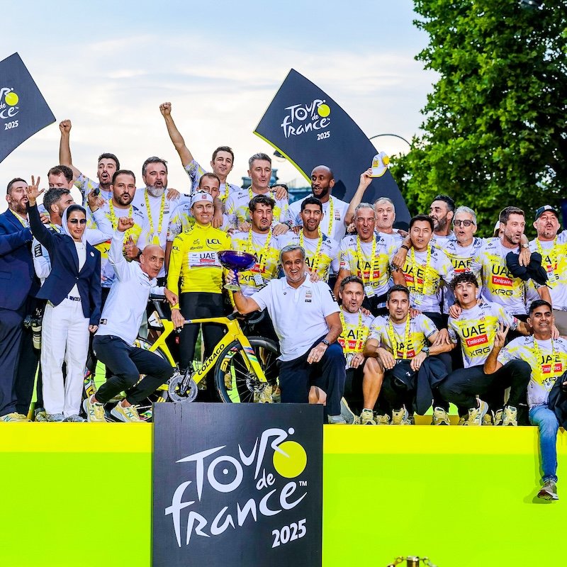 コルナゴ　ツール・ド・フランス優勝記念キャンペーン 第1弾