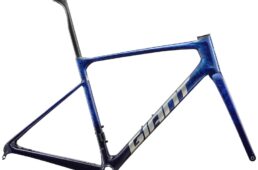 ジャイアント　オンロードパフォーマンスバイク2026モデル