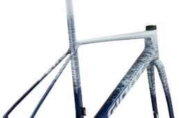 ジャイアント　オンロードパフォーマンスバイク2026モデル