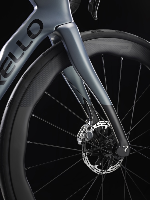 ピナレロ　ニュードグマ F2026ニューカラー