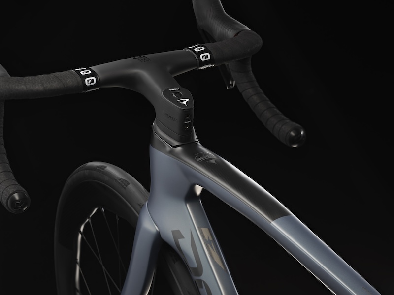 ピナレロ　ニュードグマ F2026ニューカラー