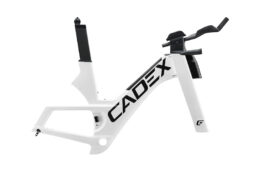 GAVIA FONDO 1 700x32C TLR：快適性と汎用性の高い32mm幅タイヤ